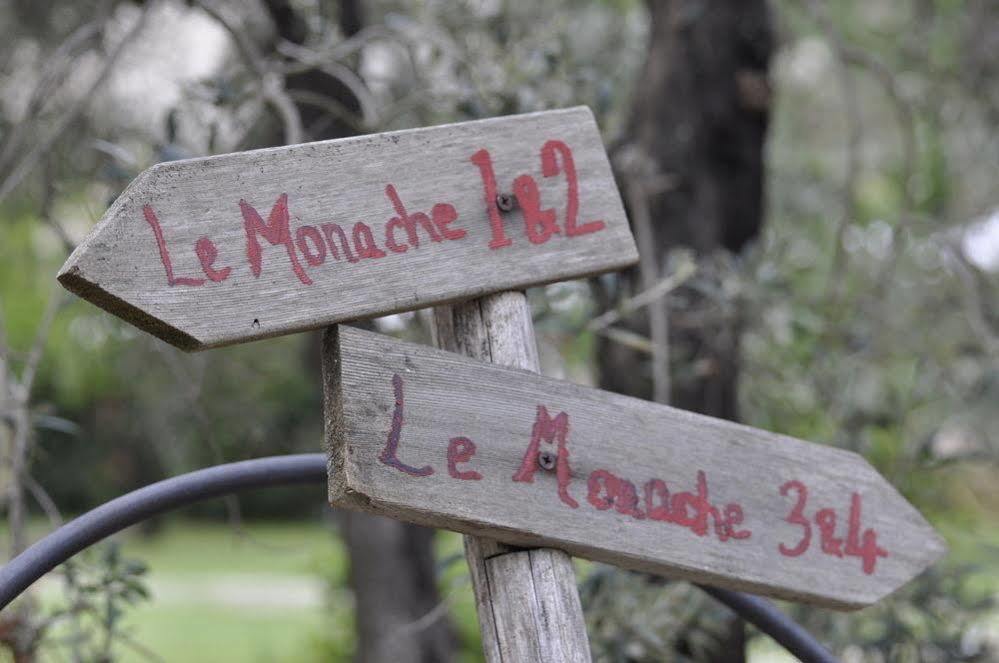 Podere Le Monache Монтайоне Екстериор снимка